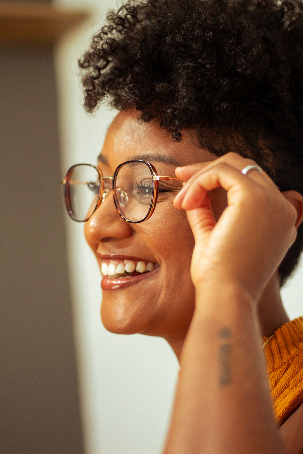 Common eyesight myths and facts - PEAK VISION CARE